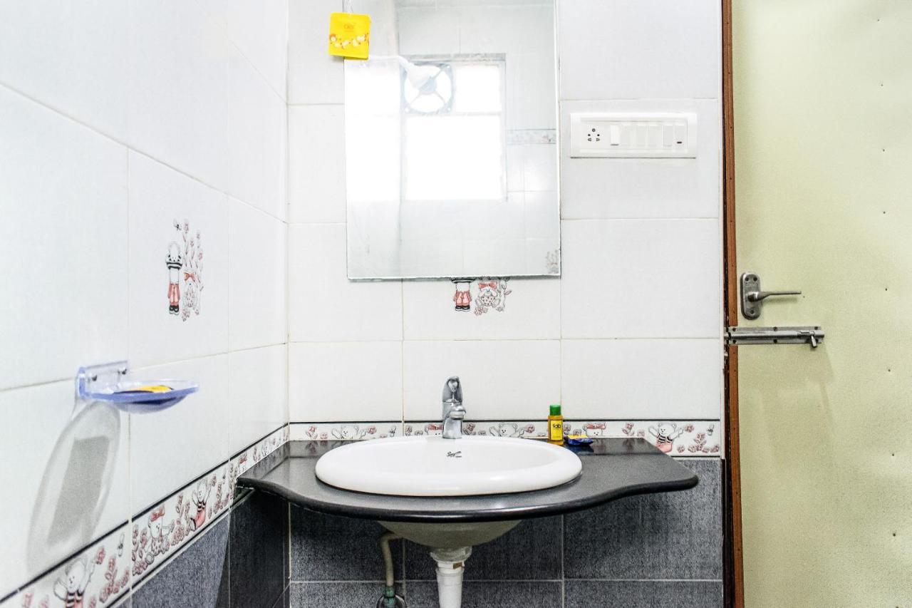 Hotel Fabexpress Kapsstone Egmore Chennai