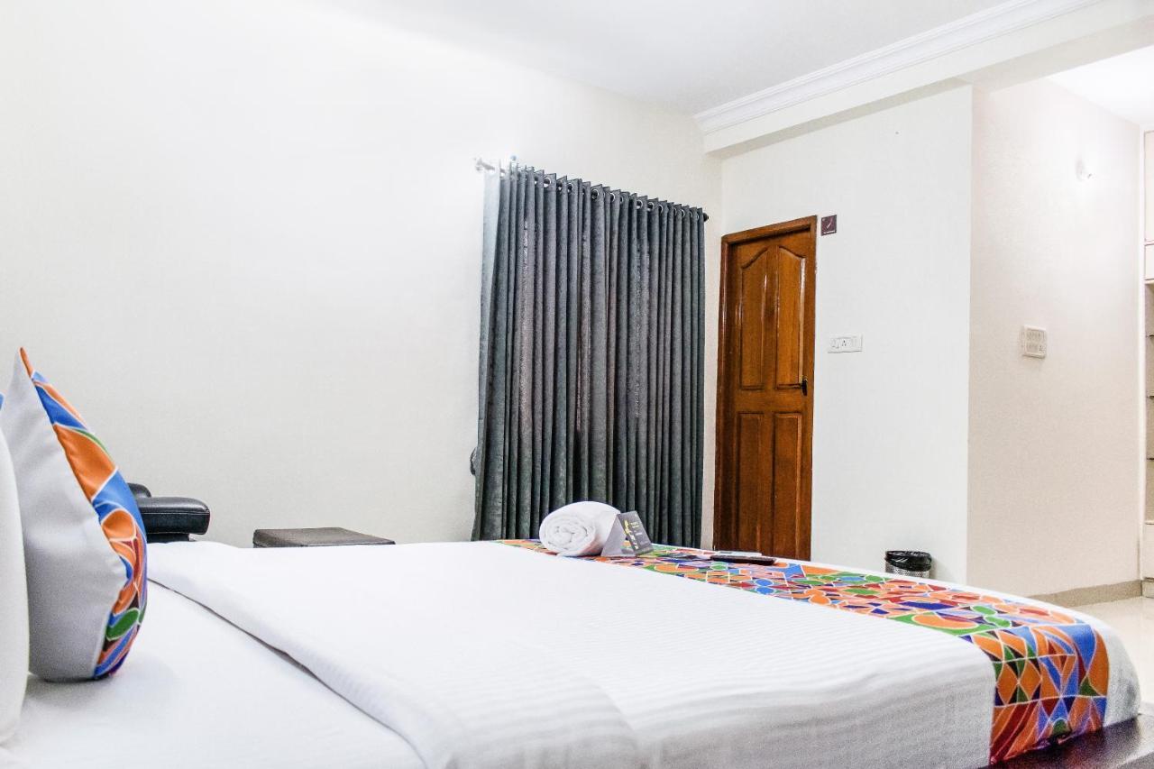 Hotel Fabexpress Kapsstone Egmore Chennai